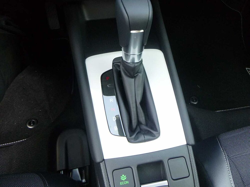 Honda Jazz Hybrid e: HEV 1.5 i-MMD Crosstar Advance