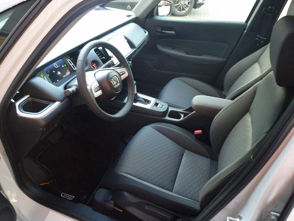 Honda Jazz Hybrid e: HEV 1.5 i-MMD Elegance