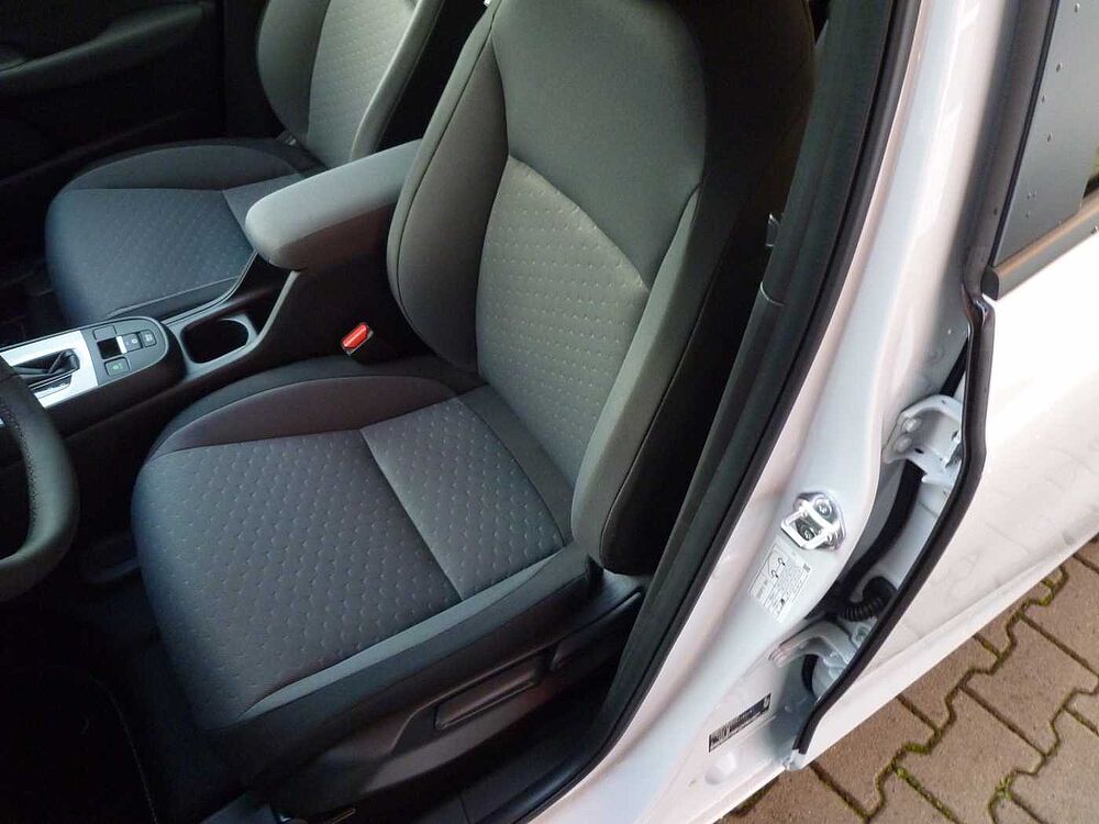 Honda Jazz Hybrid e: HEV 1.5 i-MMD Elegance