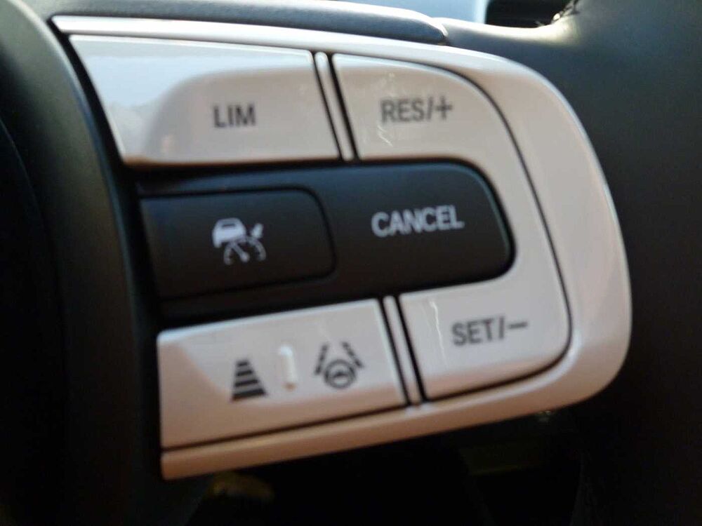 Honda Jazz Hybrid e: HEV 1.5 i-MMD Elegance