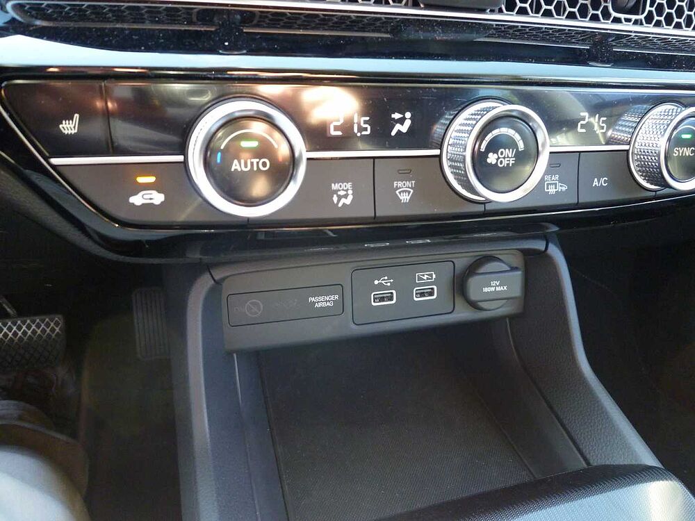 Honda Civic e: HEV 2.0 i-MMD Hybrid Elegance