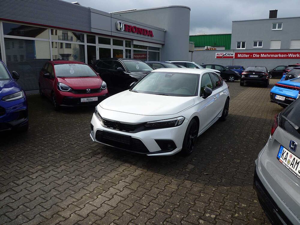 Honda Civic e: HEV 2.0 i-MMD Hybrid Sport