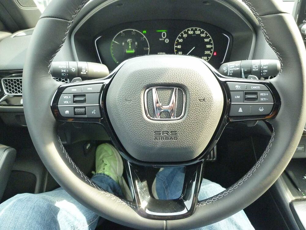 Honda Civic e: HEV 2.0 i-MMD Hybrid Sport