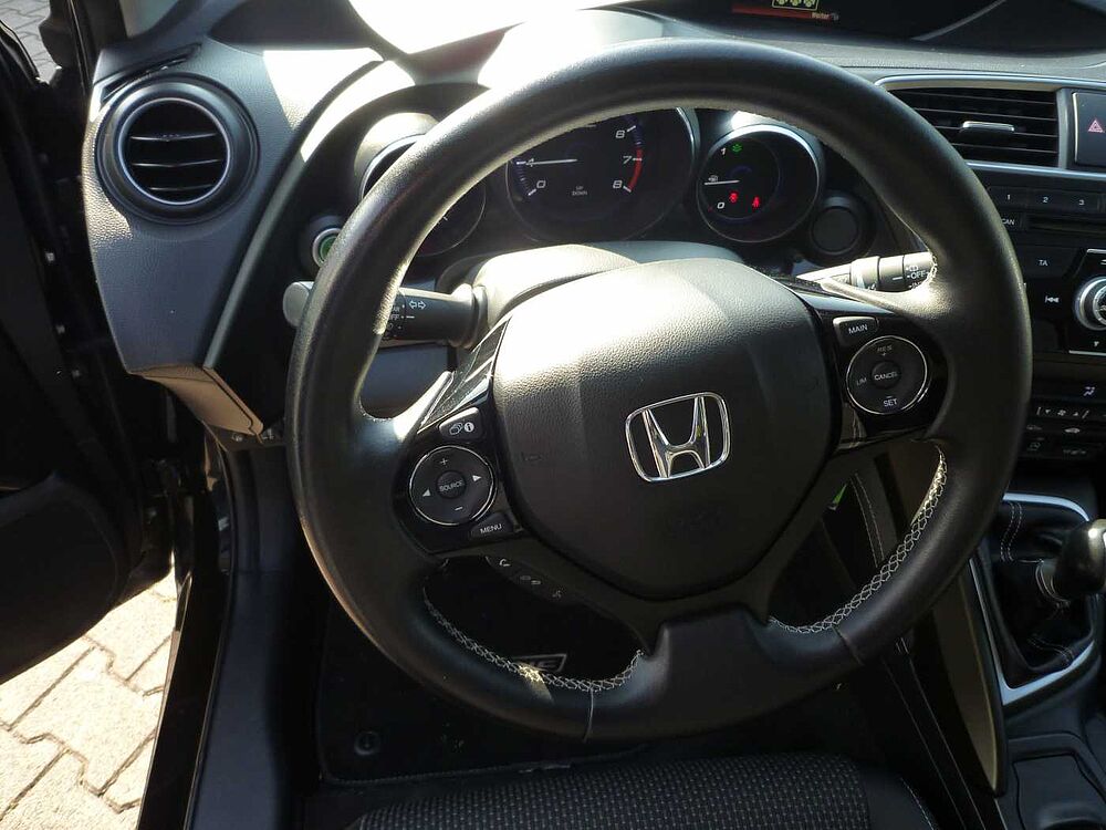 Honda Civic 1.8 i-VTEC Elegance + Standheizung usw.