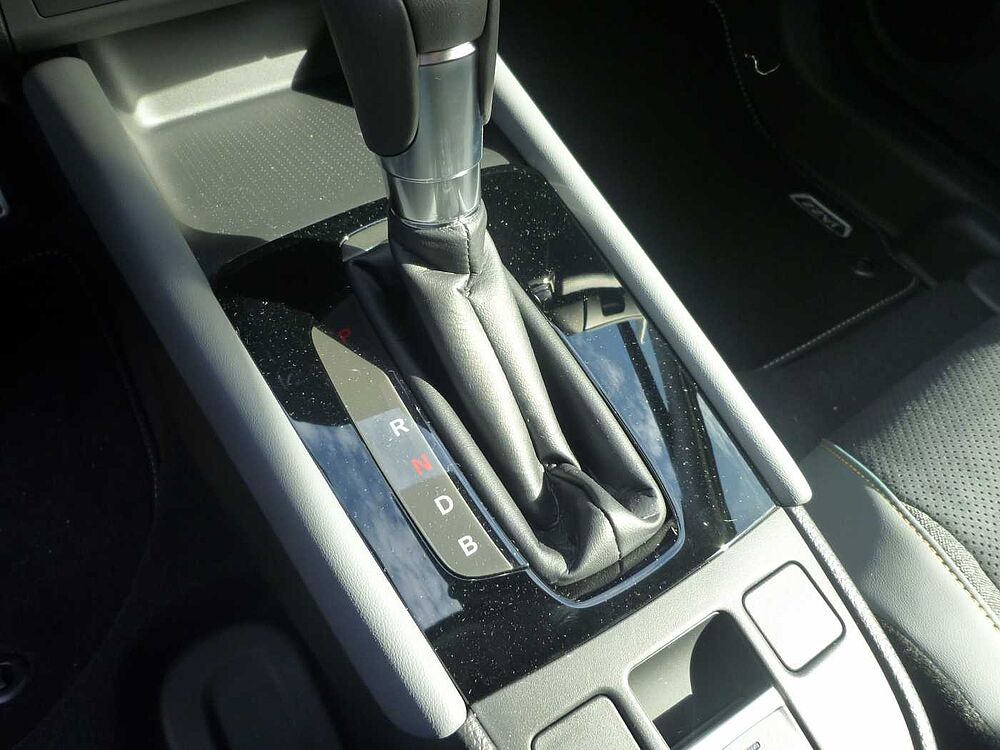 Honda Jazz Hybrid e: HEV 1.5 i-MMD Advance Sport