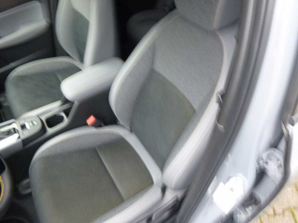 Honda Jazz Hybrid e: HEV 1.5 i-MMD Advance Sport