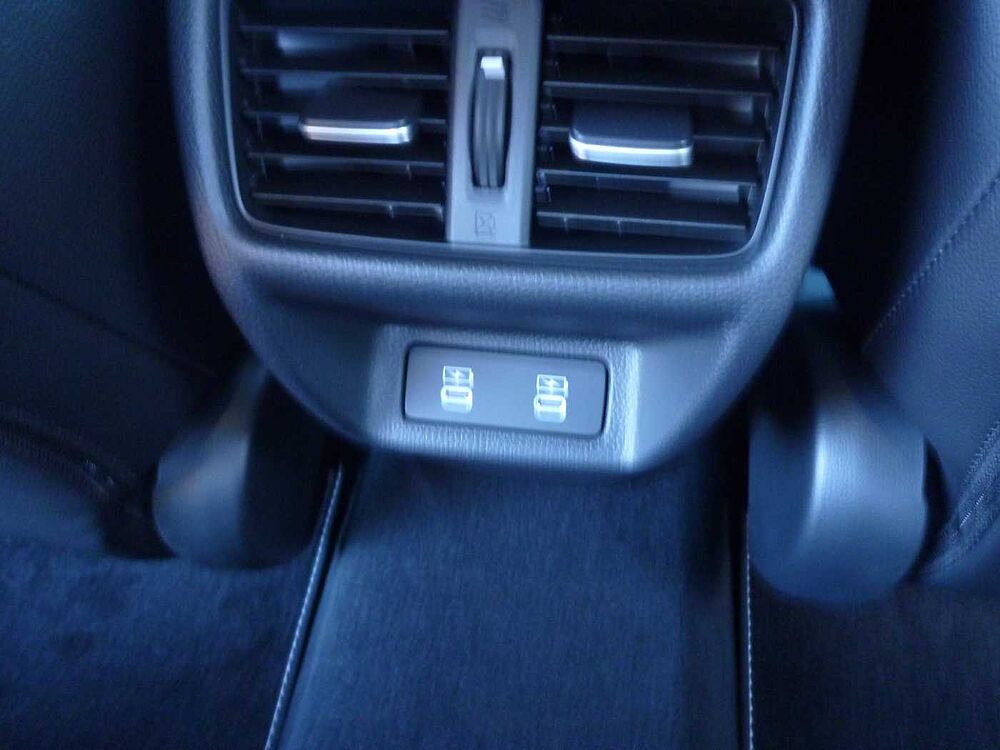 Honda Civic e: HEV 2.0 i-MMD Hybrid Sport