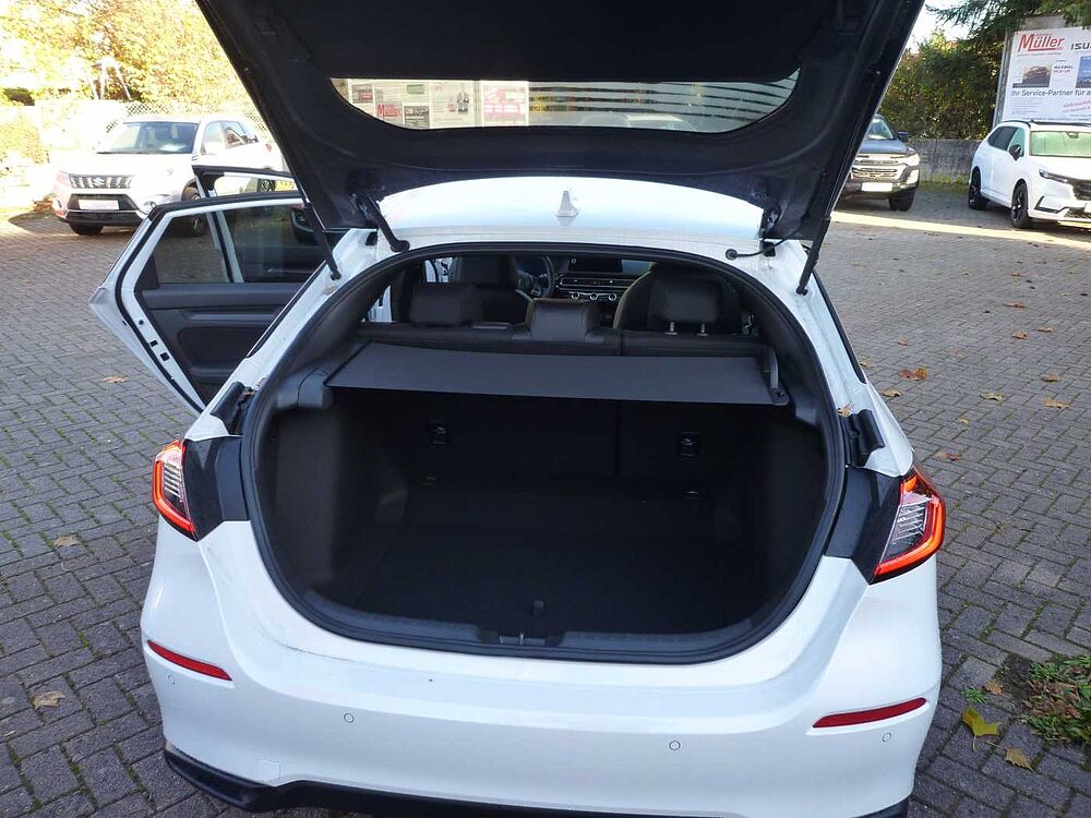 Honda Civic e: HEV 2.0 i-MMD Hybrid Sport