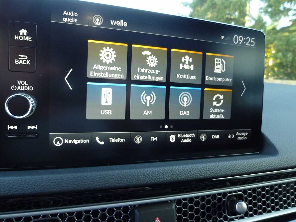 Honda Civic e: HEV 2.0 i-MMD Hybrid Sport