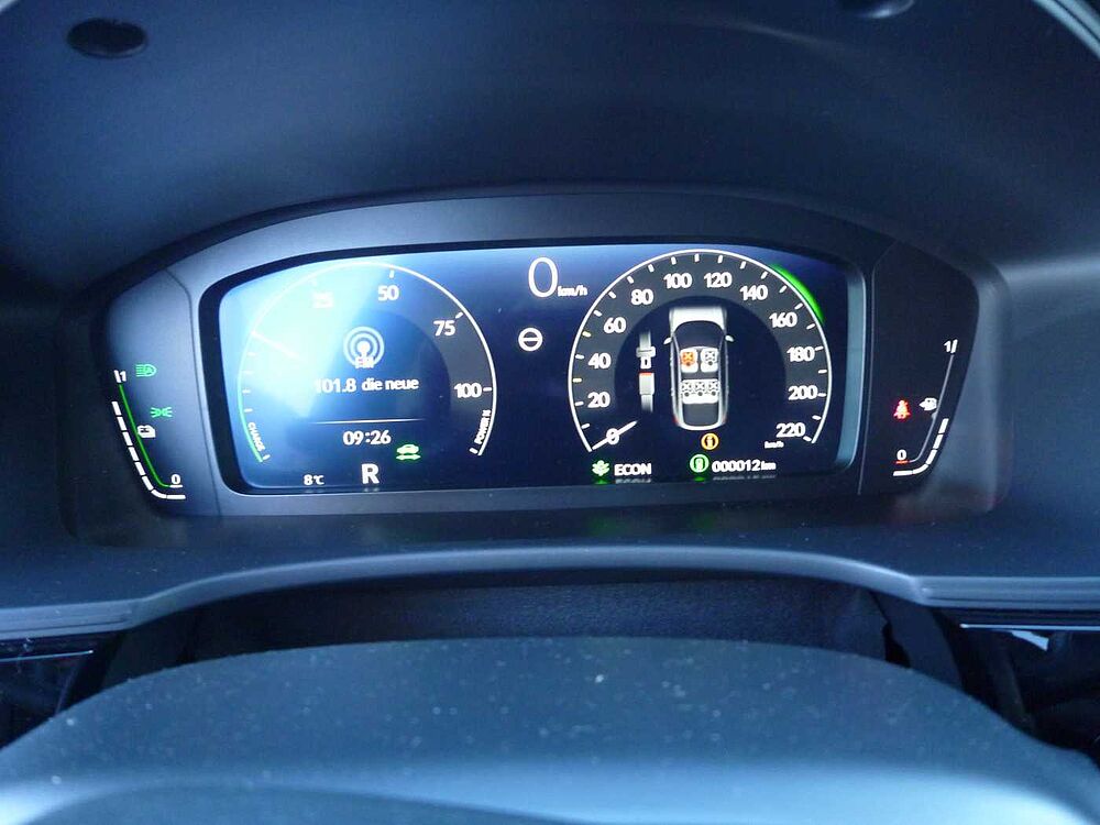 Honda Civic e: HEV 2.0 i-MMD Hybrid Sport