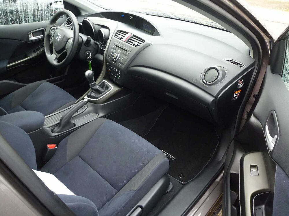 Honda Civic 1.4 i-VTEC Comfort + Standheizung + usw.