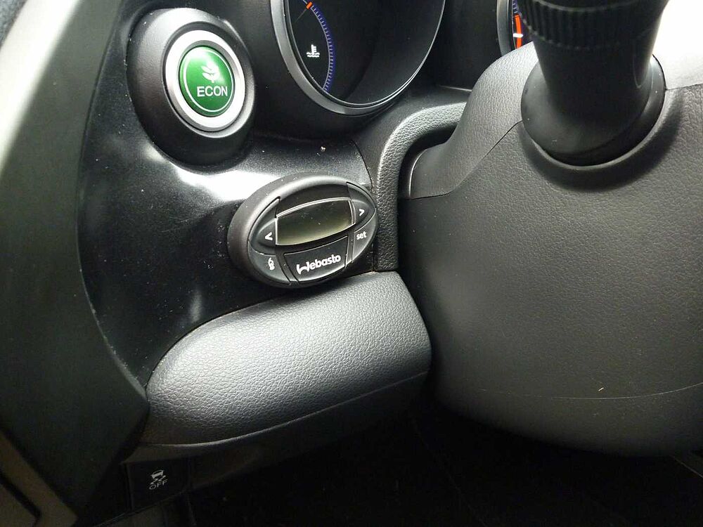 Honda Civic 1.4 i-VTEC Comfort + Standheizung + usw.