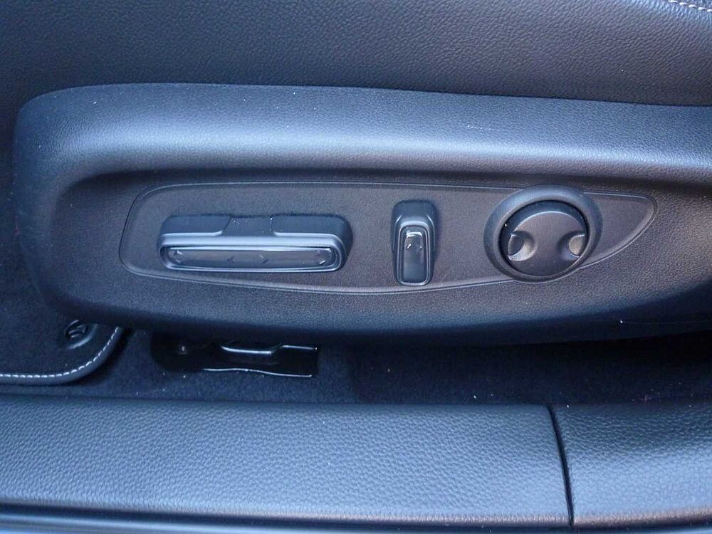 Honda Civic e: HEV 2.0 i-MMD Hybrid Advance