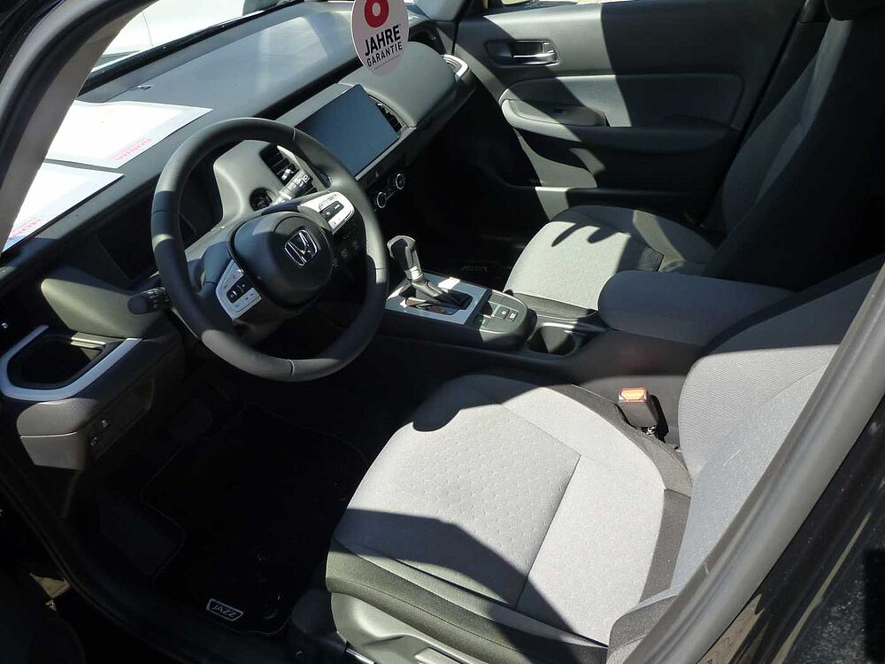 Honda Jazz Hybrid e: HEV 1.5 i-MMD Elegance