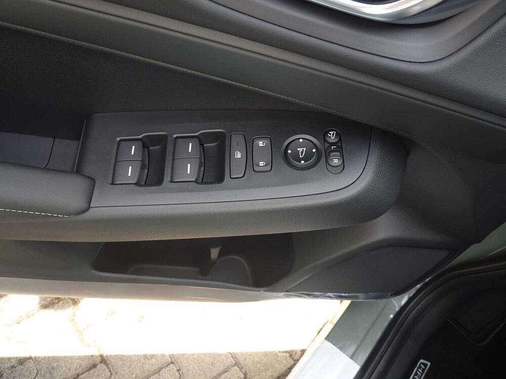 Honda HR-V Hybrid e: HEV 1.5 i-MMD Elegance
