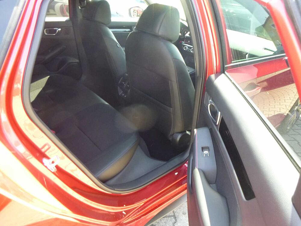 Honda Civic e: HEV (2027) 2.0 i-MMD Hybrid Sport
