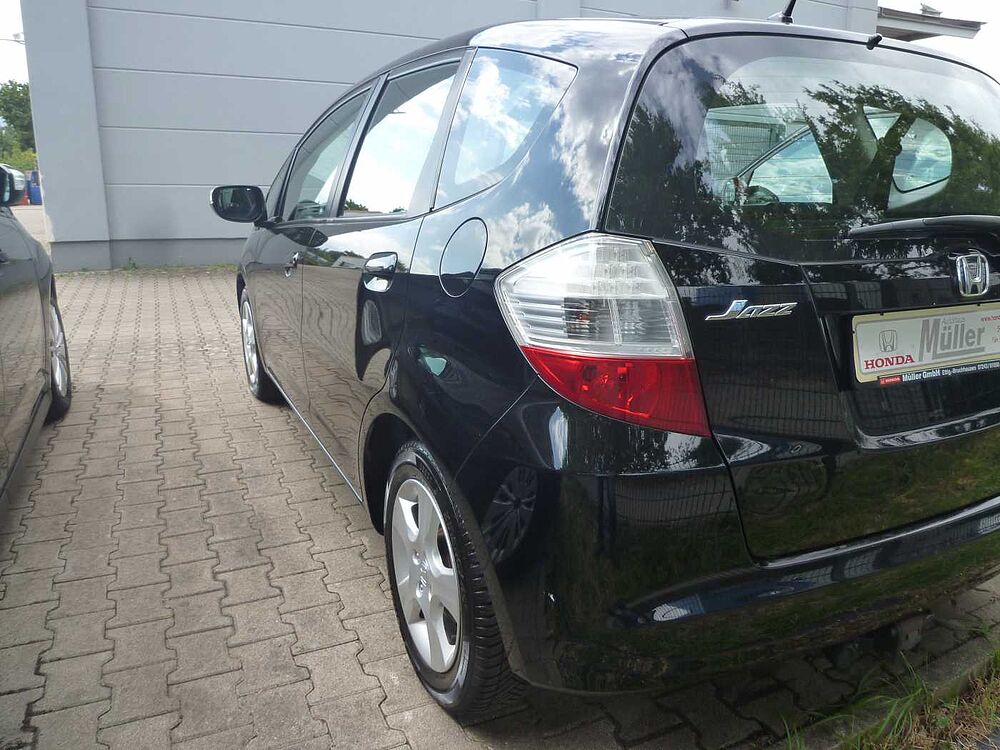 Honda Jazz 1.4 i-VTEC Elegance