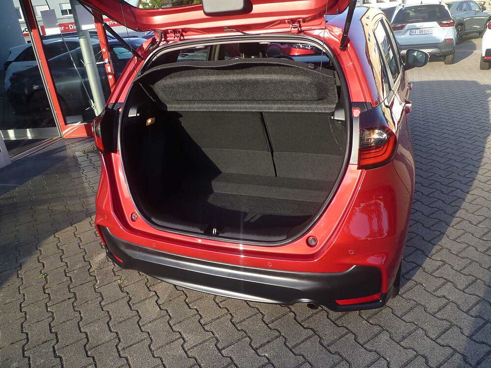 Honda Jazz Hybrid e: HEV 1.5 i-MMD Elegance