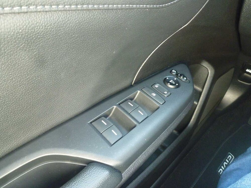 Honda Civic 1.5 i-VTEC Turbo Prestige