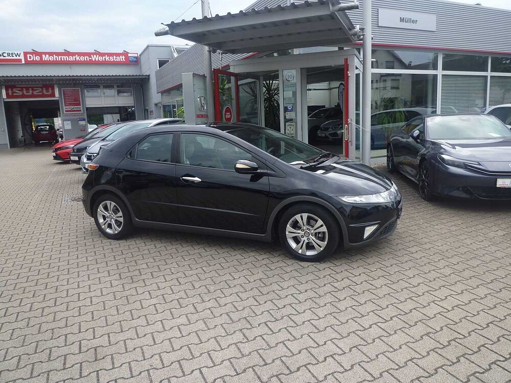 Honda Civic Fließheck 5-Türer 1.8i-VTEC Comfort
