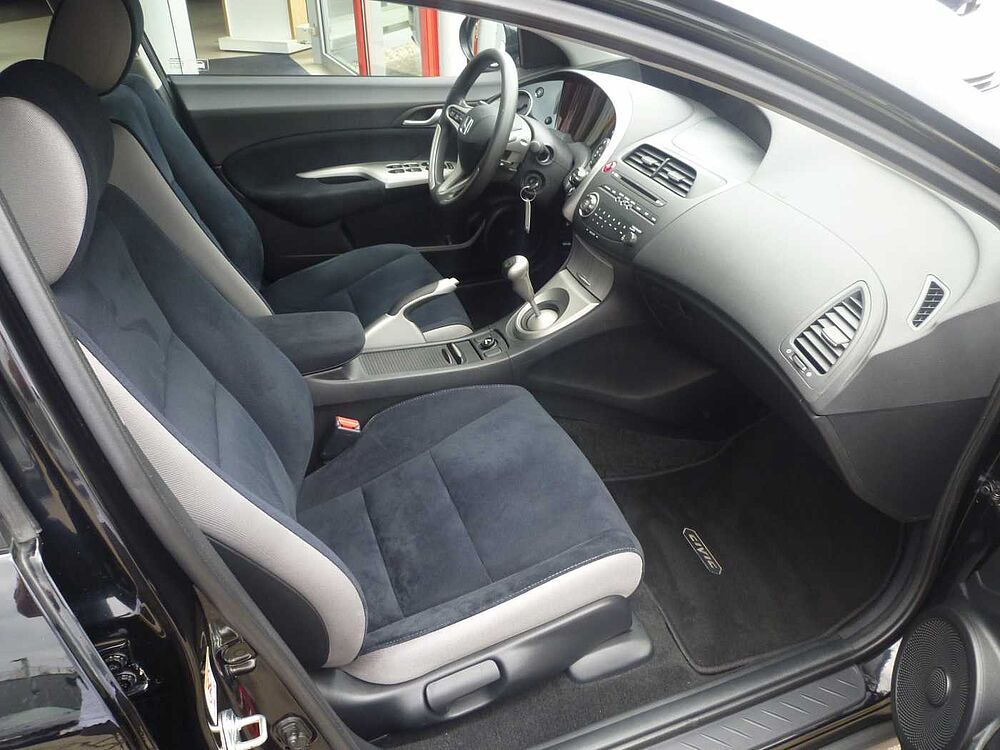 Honda Civic Fließheck 5-Türer 1.8i-VTEC Comfort