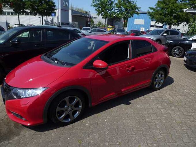 Honda Civic 1.8 i-VTEC Lifestyle + Sound