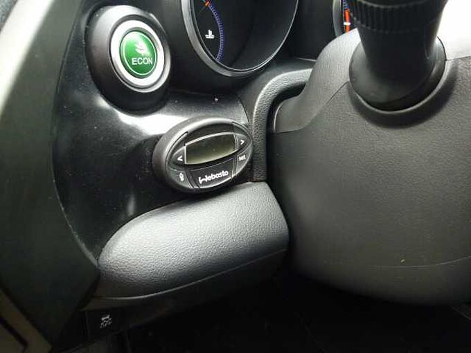 Honda Civic 1.4 i-VTEC Comfort + Standheizung + usw.