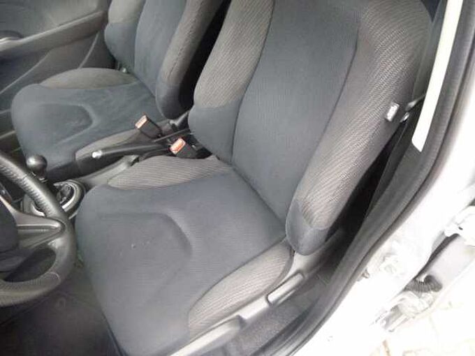 Honda Jazz 1.4 i-VTEC Comfort Plus