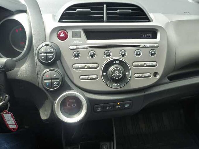 Honda Jazz 1.4 i-VTEC Elegance