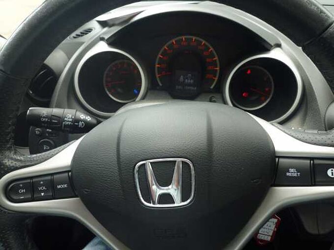 Honda Jazz 1.4 i-VTEC Elegance