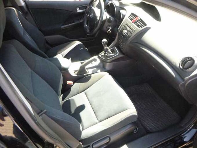 Honda Civic 1.8 i-VTEC Lifestyle