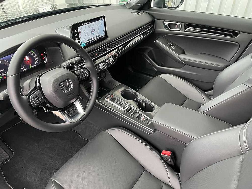 Honda Civic 2.0 e: HEV Hybrid Advance