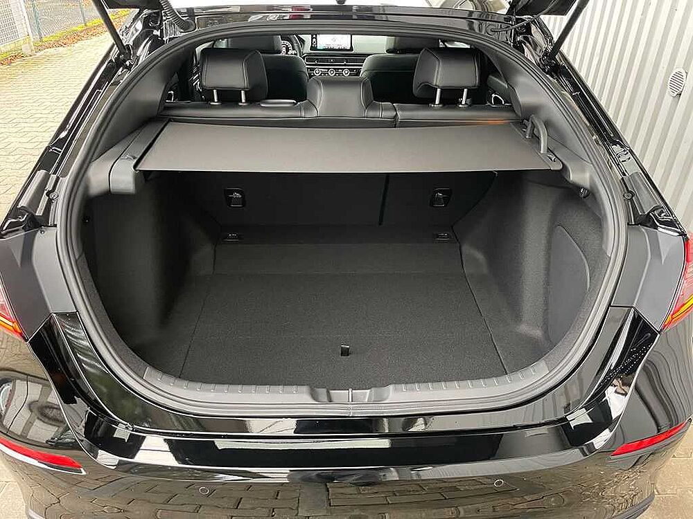 Honda Civic 2.0 e: HEV Hybrid Advance