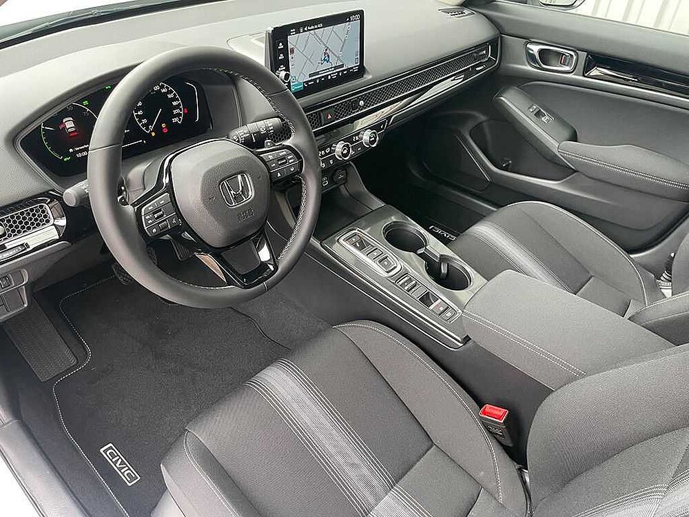Honda Civic e: HEV 2.0 i-MMD Hybrid Elegance