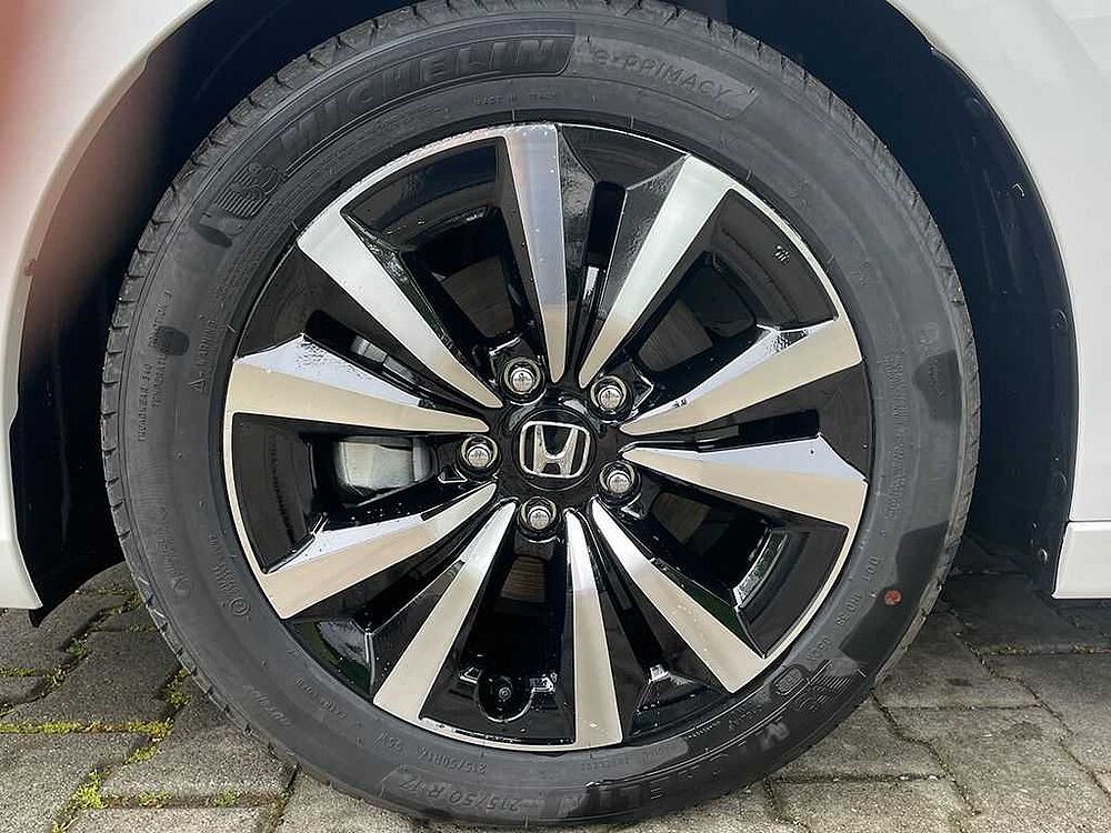 Honda Civic e: HEV 2.0 i-MMD Hybrid Elegance