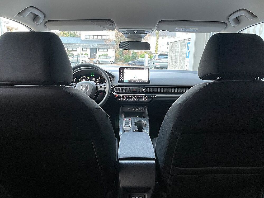 Honda Civic e: HEV 2.0 i-MMD Hybrid Elegance