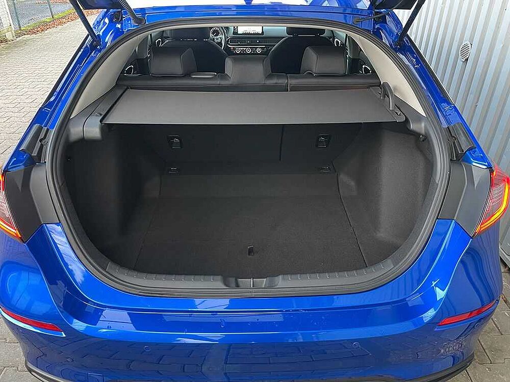 Honda Civic e: HEV 2.0 i-MMD Hybrid Elegance