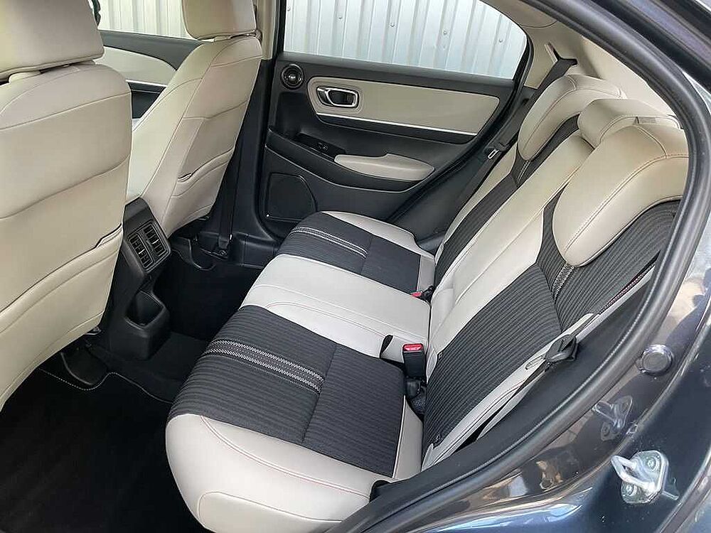 Honda HR-V 1.5i-MMD Hybrid Advance Style