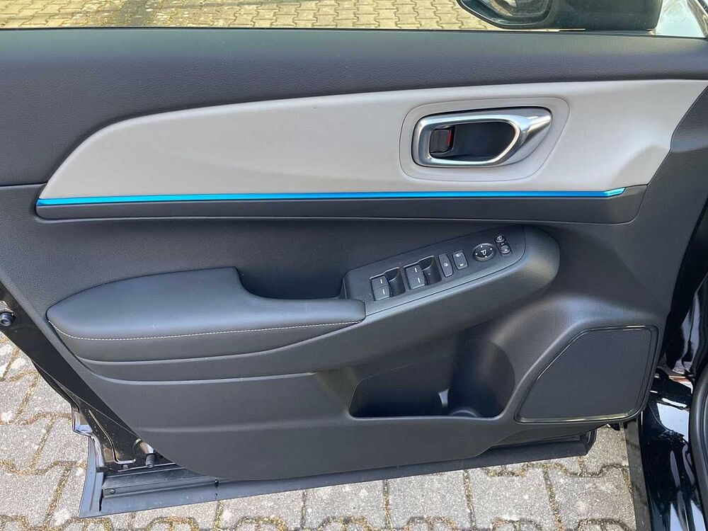 Honda HR-V 1.5 i-MMD Hybrid Advance Style neues Modell