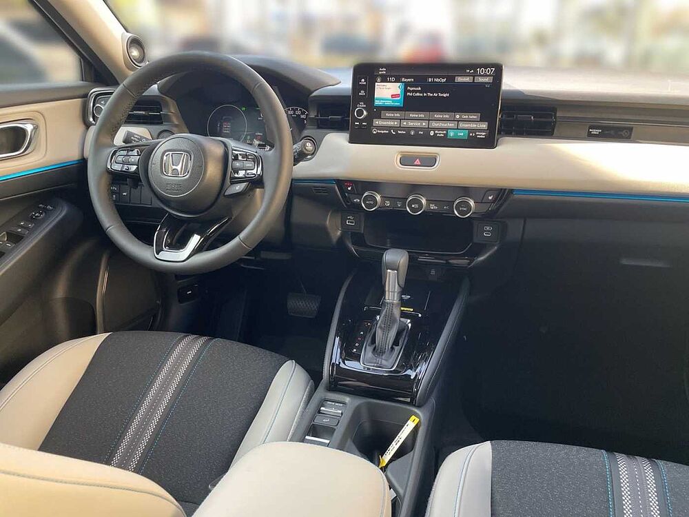 Honda HR-V 1.5 i-MMD Hybrid Advance Style neues Modell