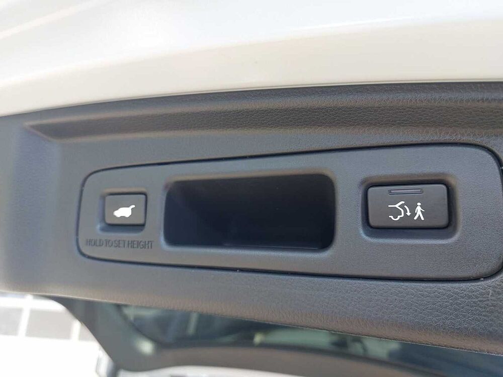 Honda CR-V e: HEV Hybrid 2WD Elegance*SITZH*ALLWETTER*