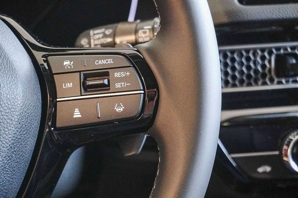 Honda Civic e: HEV 2.0 i-Hybrid e-CVT ELEGANCE WR