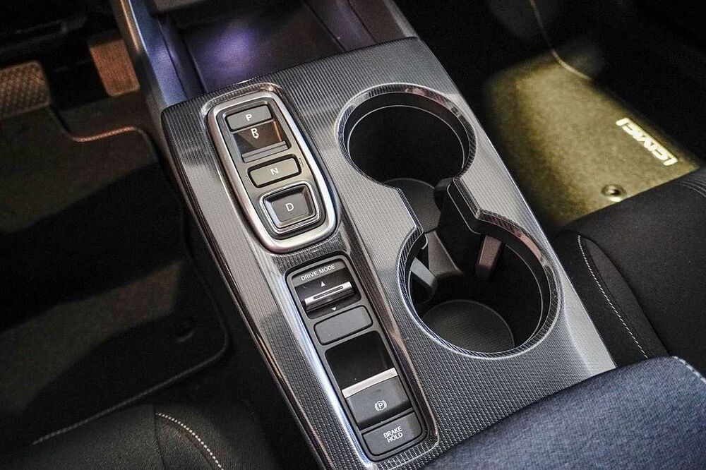 Honda Civic e: HEV 2.0 i-Hybrid e-CVT ELEGANCE WR