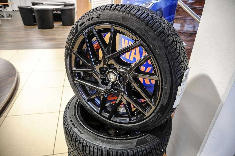 Honda Civic e: HEV 2.0 i-Hybrid e-CVT ELEGANCE WR