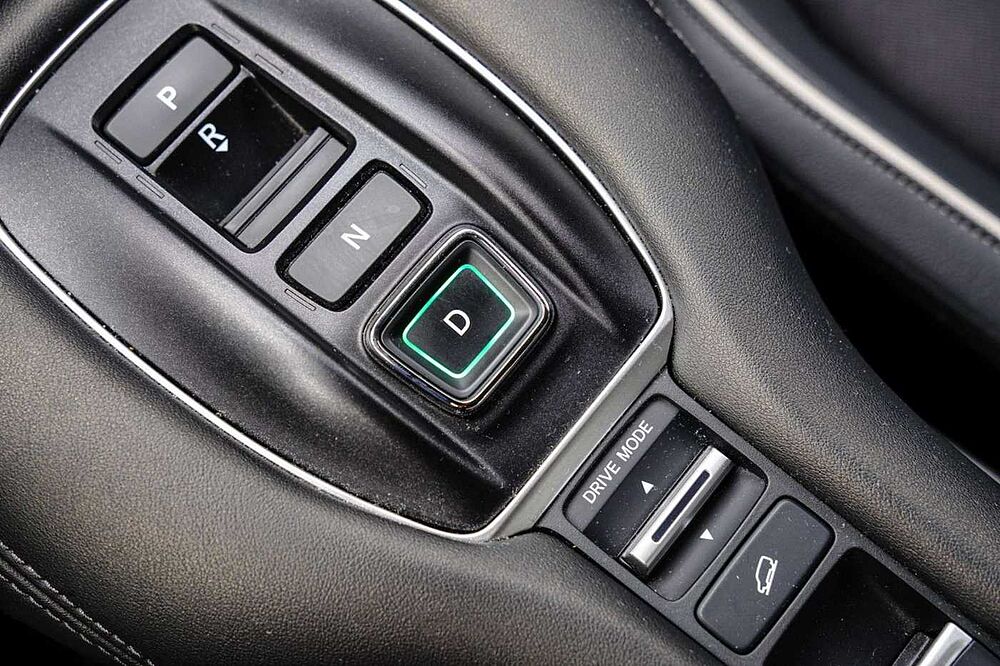 Honda ZR-V e: HEV 2.0 i-MMD Sport mit Robust-Paket