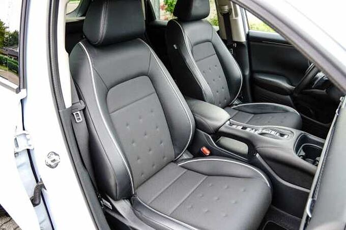 Honda ZR-V e:HEV 2.0 i-MMD Sport mit Robust-Paket