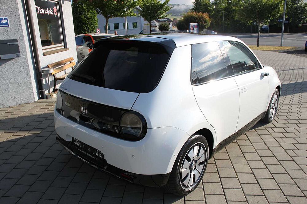 Honda e Advance (17')