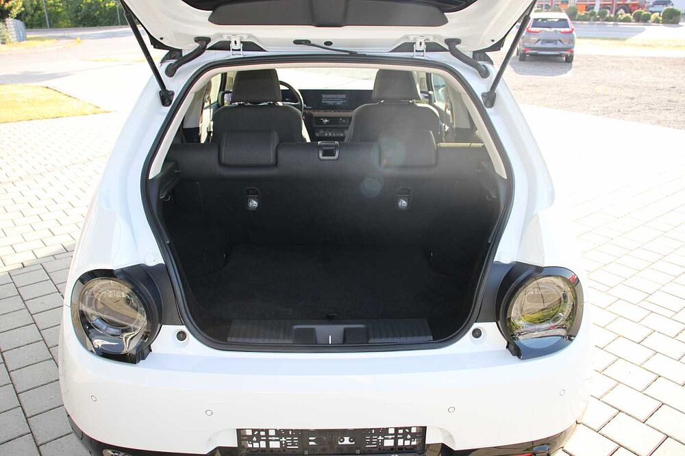 Honda e Advance (17')