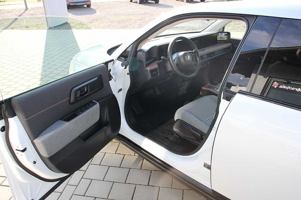 Honda e Advance (17')