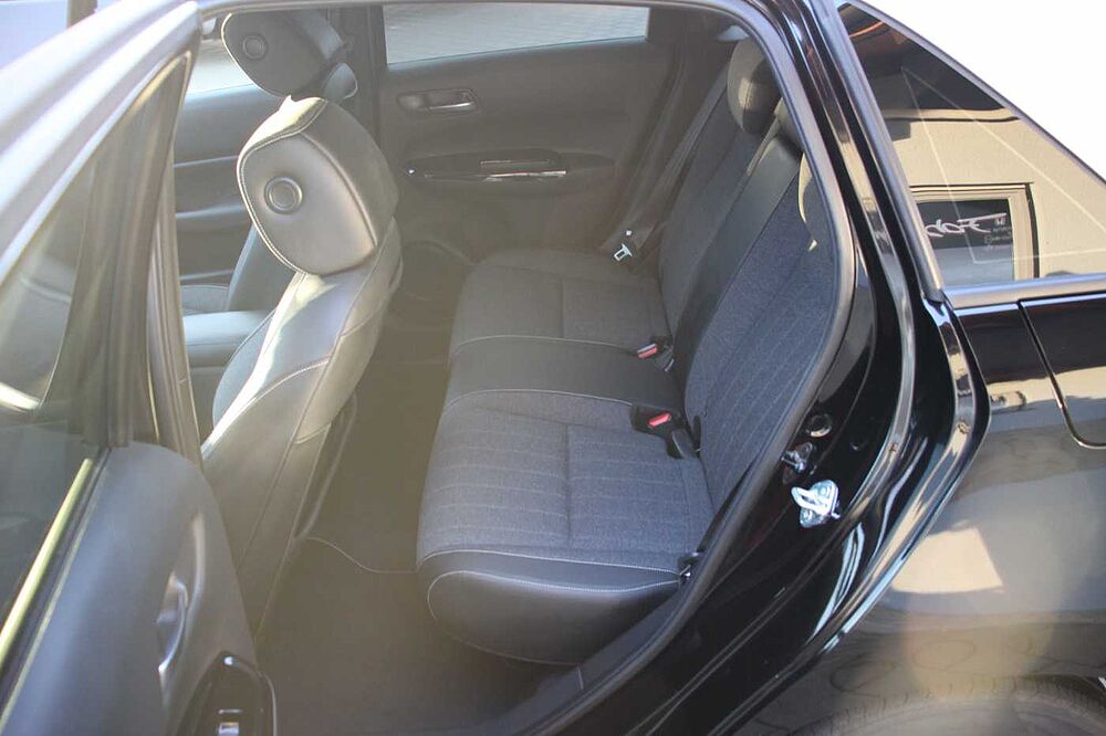 Honda Jazz 1.5 Elegance i-MMD Hybrid e-CVT